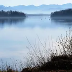 The Starnbergsee Hideaway Seeshaupt