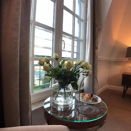 Hotell The Starnbergsee Hideaway