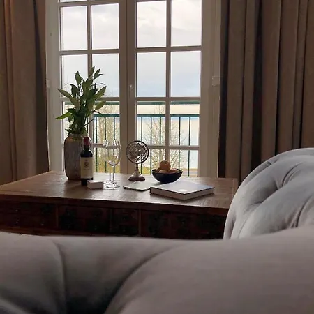 The Starnbergsee Hideaway Otel Seeshaupt